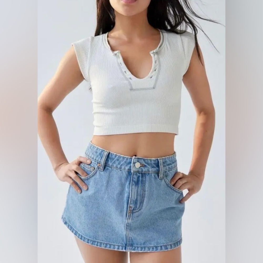 Urban outfitters Cap Sleeve Crop Tank Top
